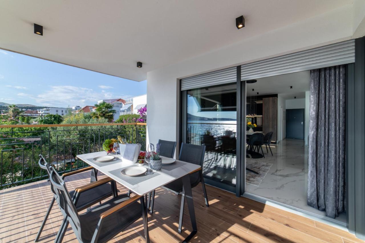Luxury Apartment Vagabundo 2 Free Parking Trogir Exterior foto