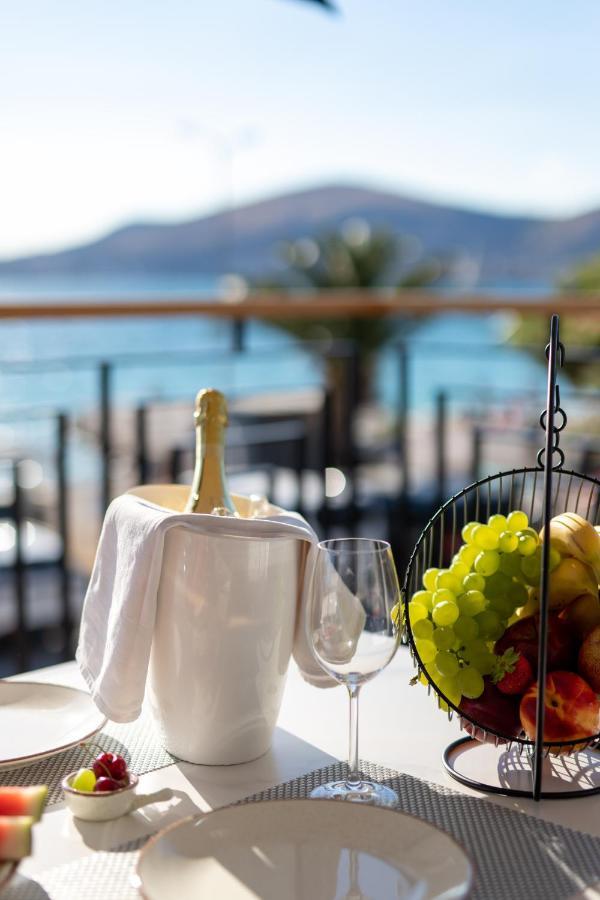 Luxury Apartment Vagabundo 2 Free Parking Trogir Exterior foto